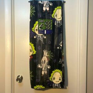 Beetlejuice Soft Plush Throw
